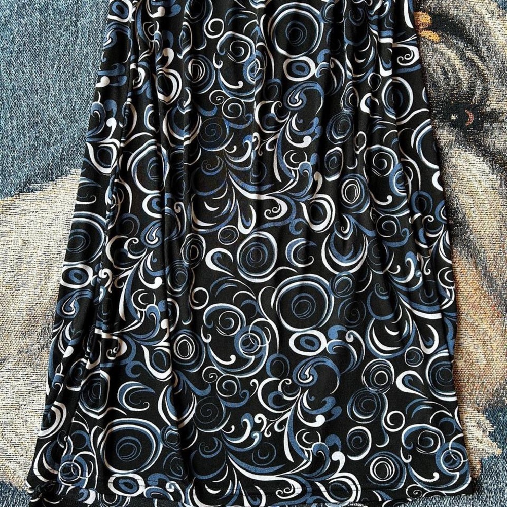 Black & Blue Swirl Print Maxi Skirt